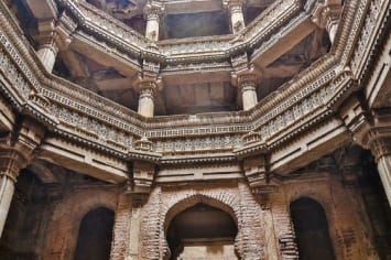 Adalaj ni Vav